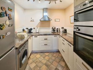 Photo 8- click for photo gallery